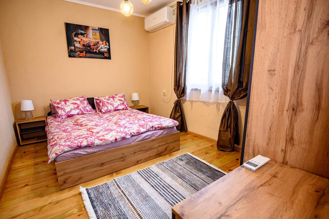 Lalev Guest House Bansko Buitenkant foto