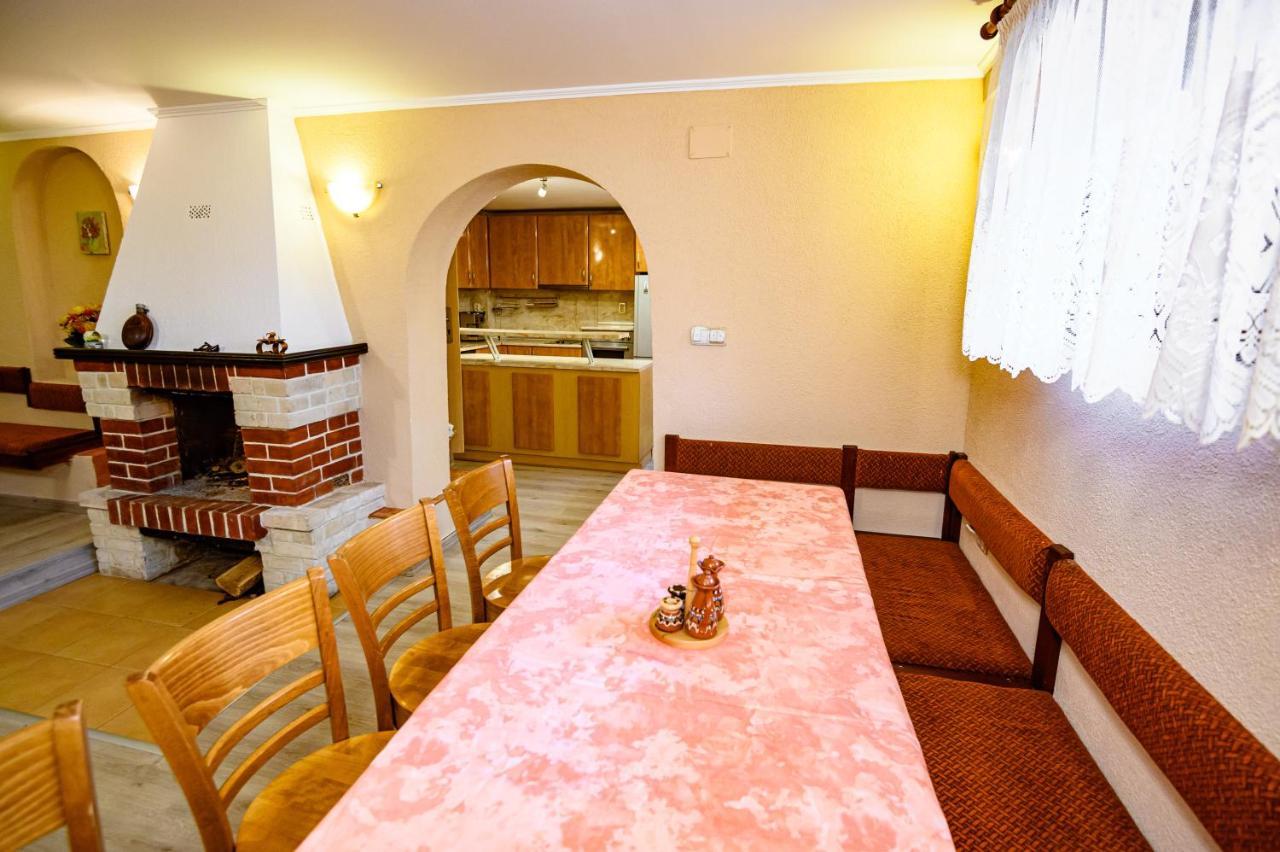 Lalev Guest House Bansko Buitenkant foto